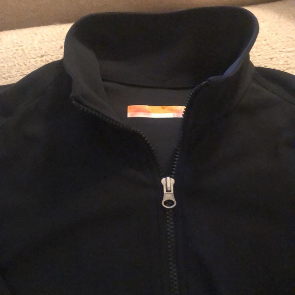 Lucy Tech jacket medium - Picture 2 of 3